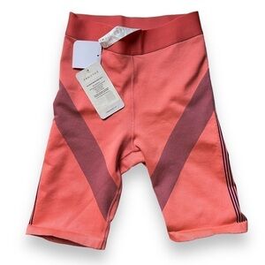 Fabletics High Waisted Sprint Shorts Peach Purple Spandex Zip Pocket Womens S